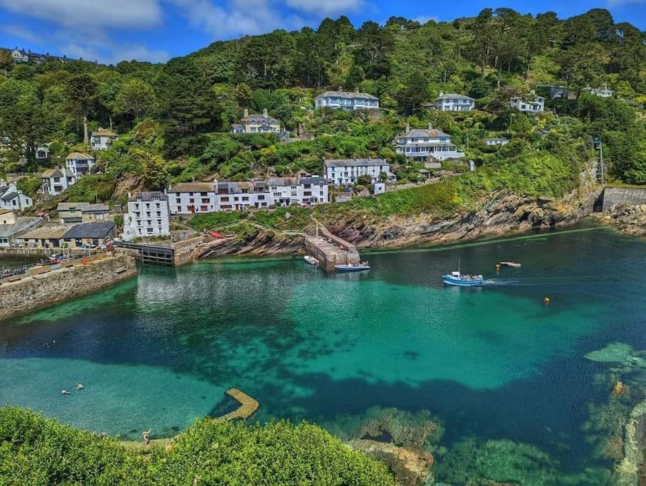 Bijou Coastal Apartment In Polperro With Hot Tub Onsite Parking Downhill Walk To Village エクステリア 写真